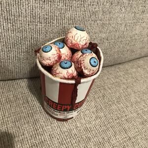 Creepy Cuts Bloody Eyeballs Popcorn Halloween Decoration Spooky Creepy Unique!